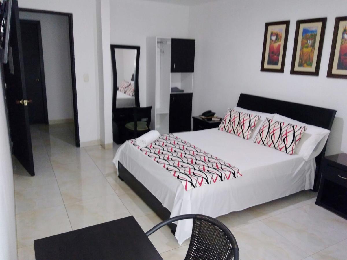 Hotel Cosmos *